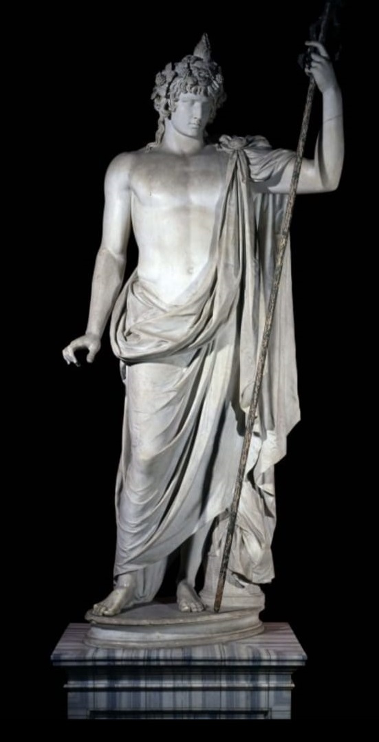 ヴァチカン博物館にあるアンティノウス像