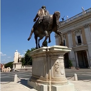 ⑤マルクス　アウレリウス帝の騎馬像